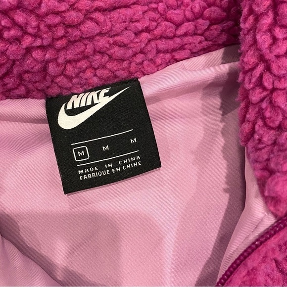 Nike Women’s Plush Jacket Pink M - Picture 4 of 6